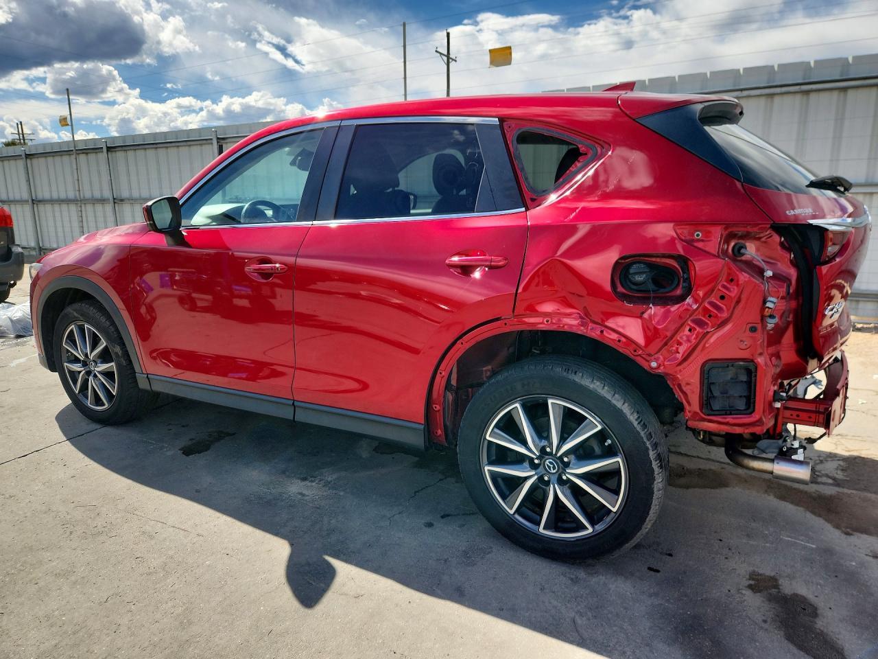 2018 Mazda Cx-5 Touring - Image 2