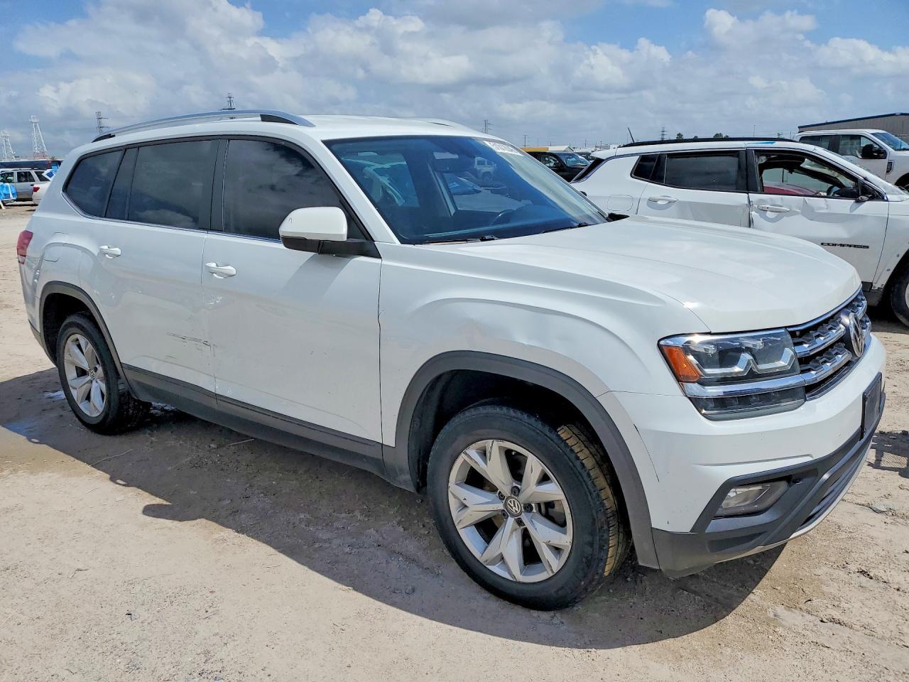 2019 Volkswagen Atlas Se - Фото 4