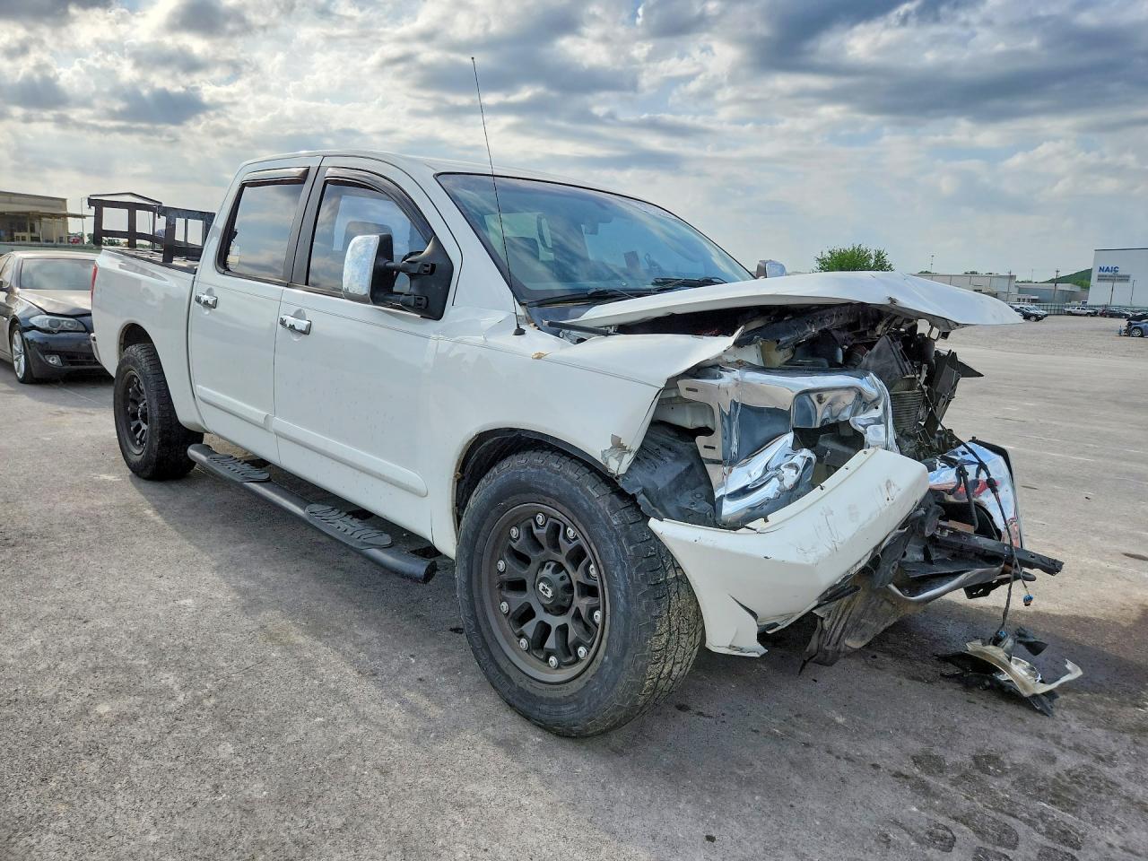 2005 Nissan Titan Xe - Фото 4