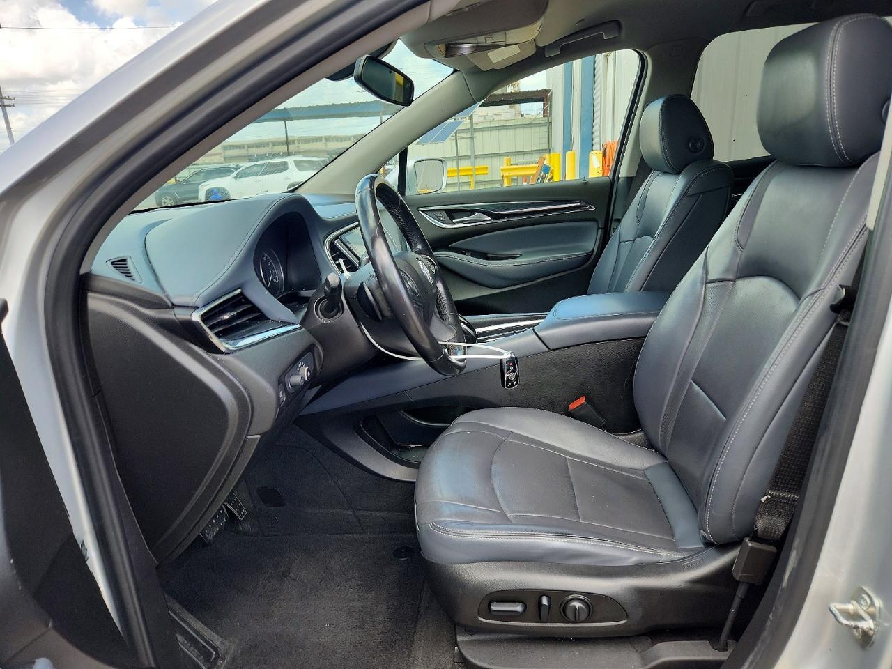 2019 Buick Enclave Essence - Image 7