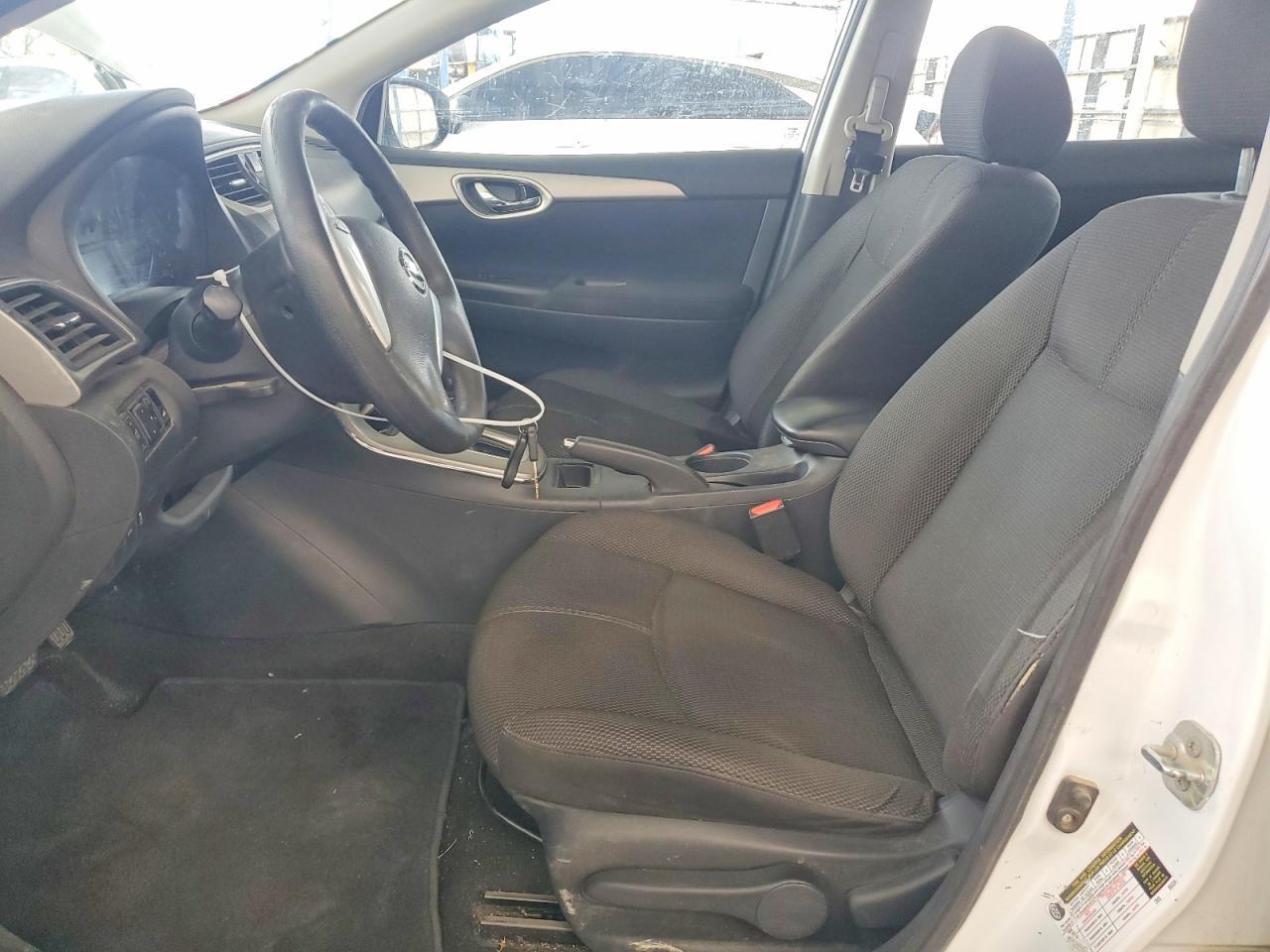 2013 Nissan Sentra S - Image 7