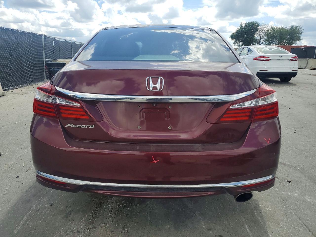 2017 Honda Accord Lx - Image 6