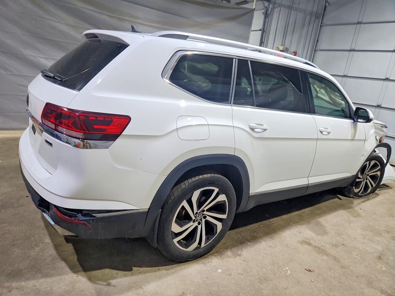 2021 Volkswagen Atlas Sel Premium - Фото 3