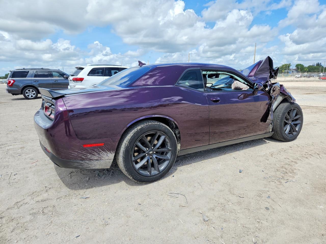 2021 Dodge Challenger R - Фото 3
