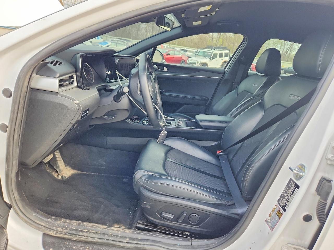 2022 Kia K5 Gt Line - Фото 7