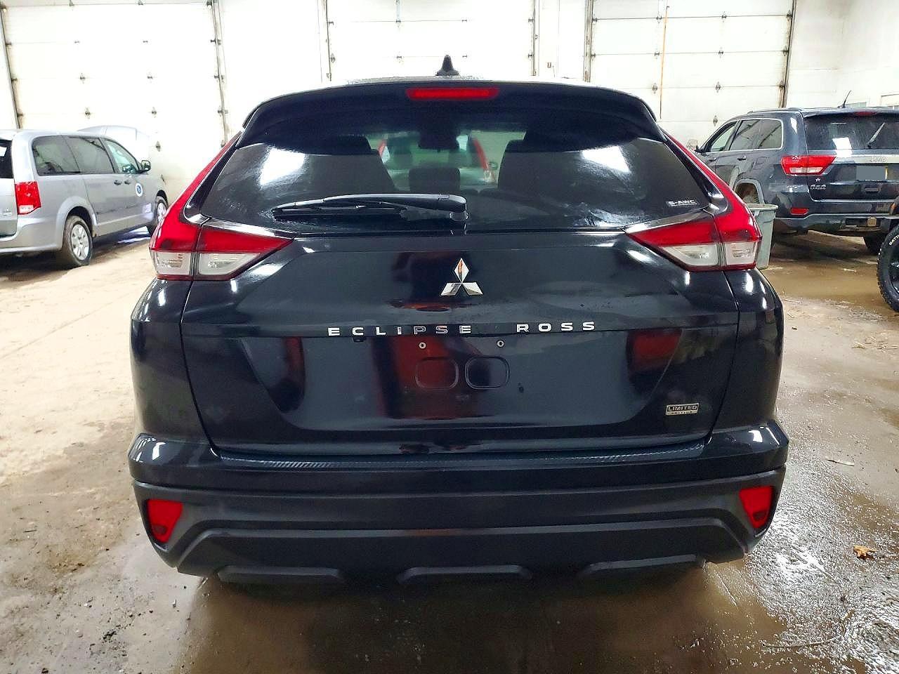 2022 Mitsubishi Eclipse Cross Le - Фото 6