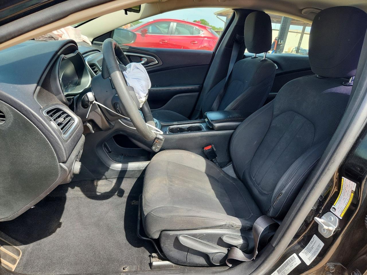 2016 Chrysler 200 Limited - Image 7