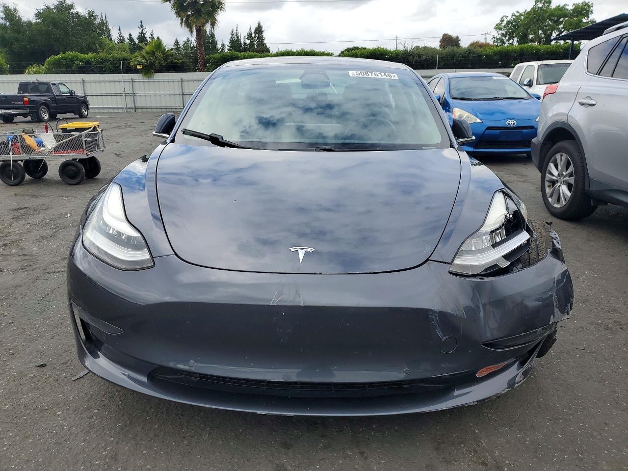 2019 Tesla Model 3 - Image 5