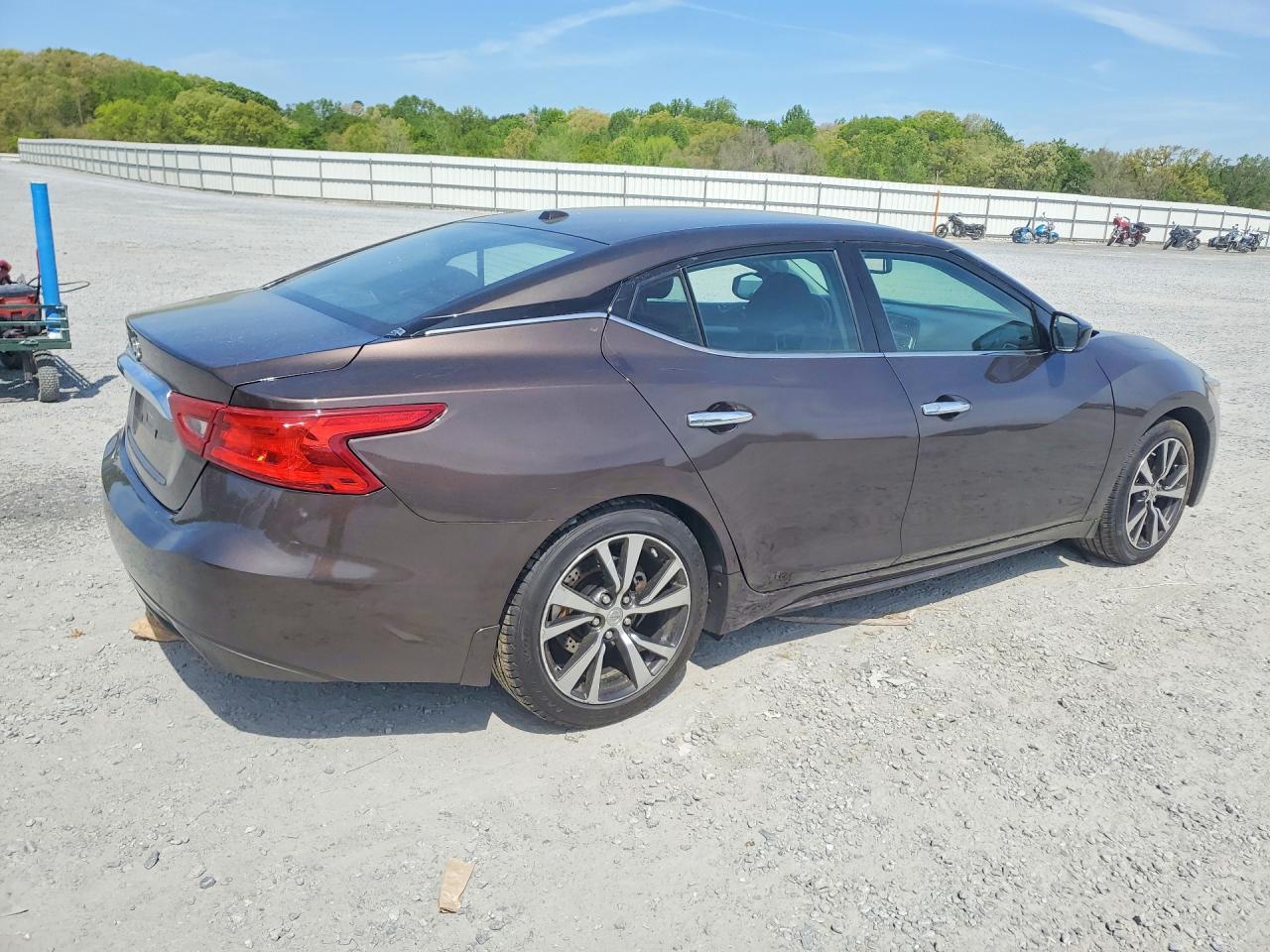 2016 Nissan Maxima 3.5 S - Image 3