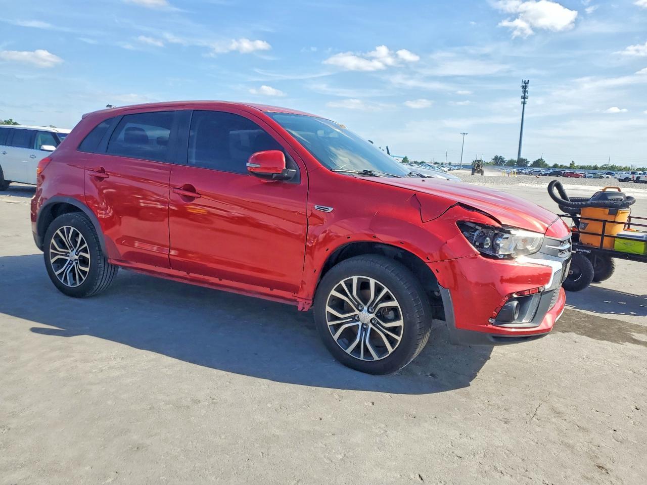 2019 Mitsubishi Outlander Sport Se - Фото 4