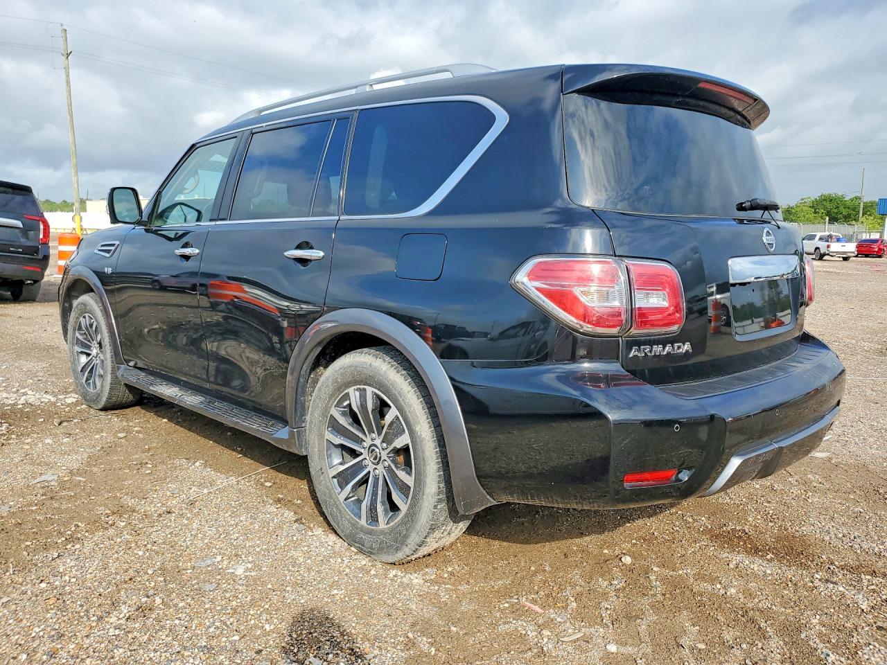 2019 Nissan Armada Sv - Image 2