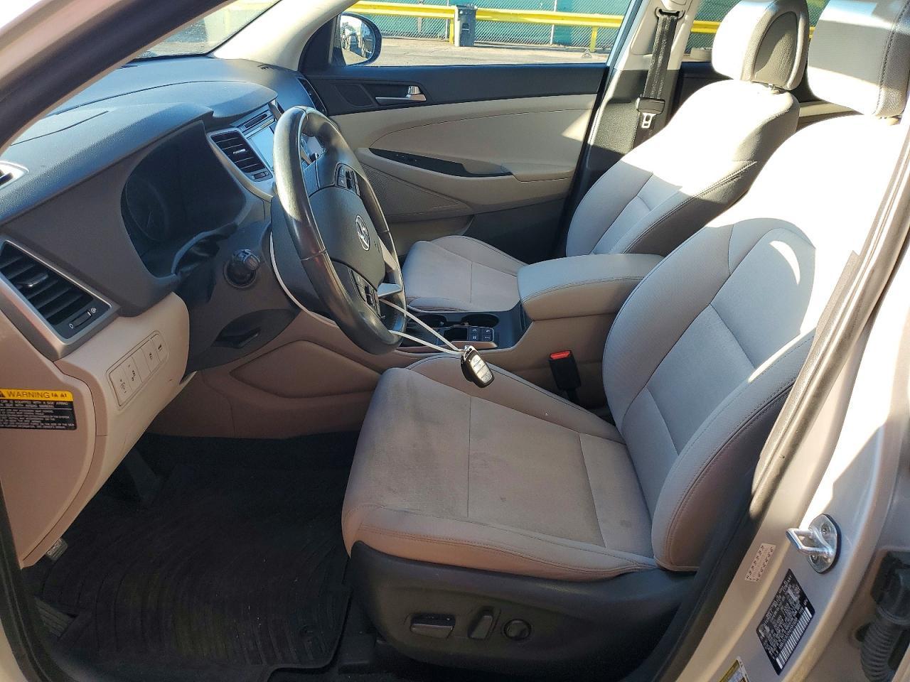 2017 Hyundai Tucson Value - Фото 7