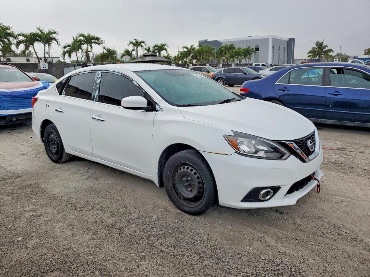 2018 Nissan Sentra S - Фото 4