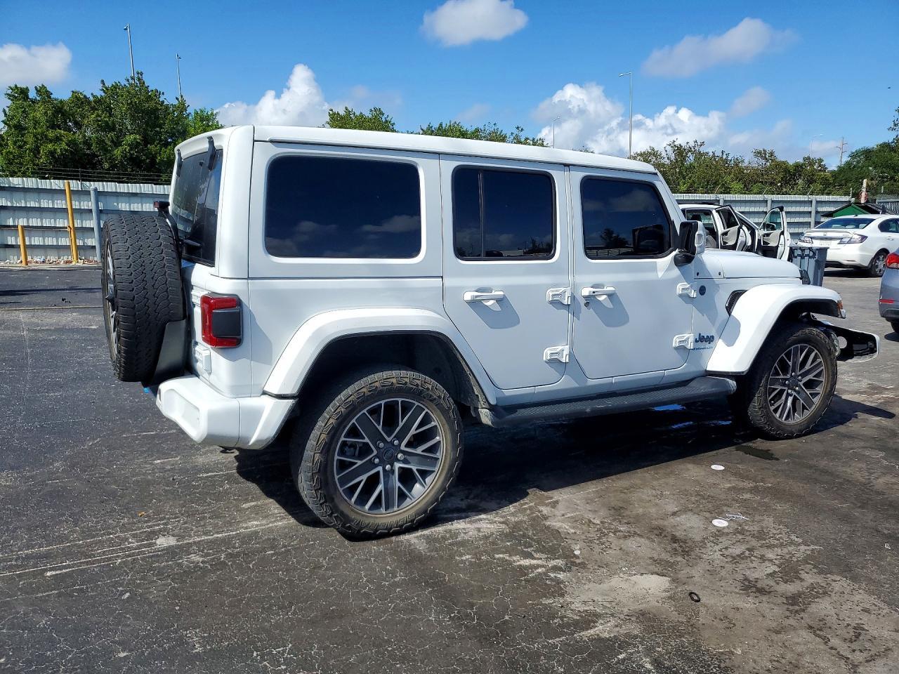 2024 Jeep Wrangler High Altitude 4Xe - Image 3