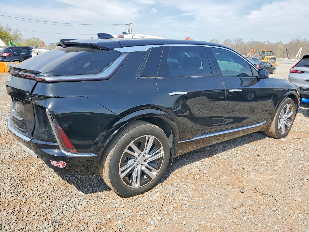 2024 Cadillac Lyriq Tech - Фото 3