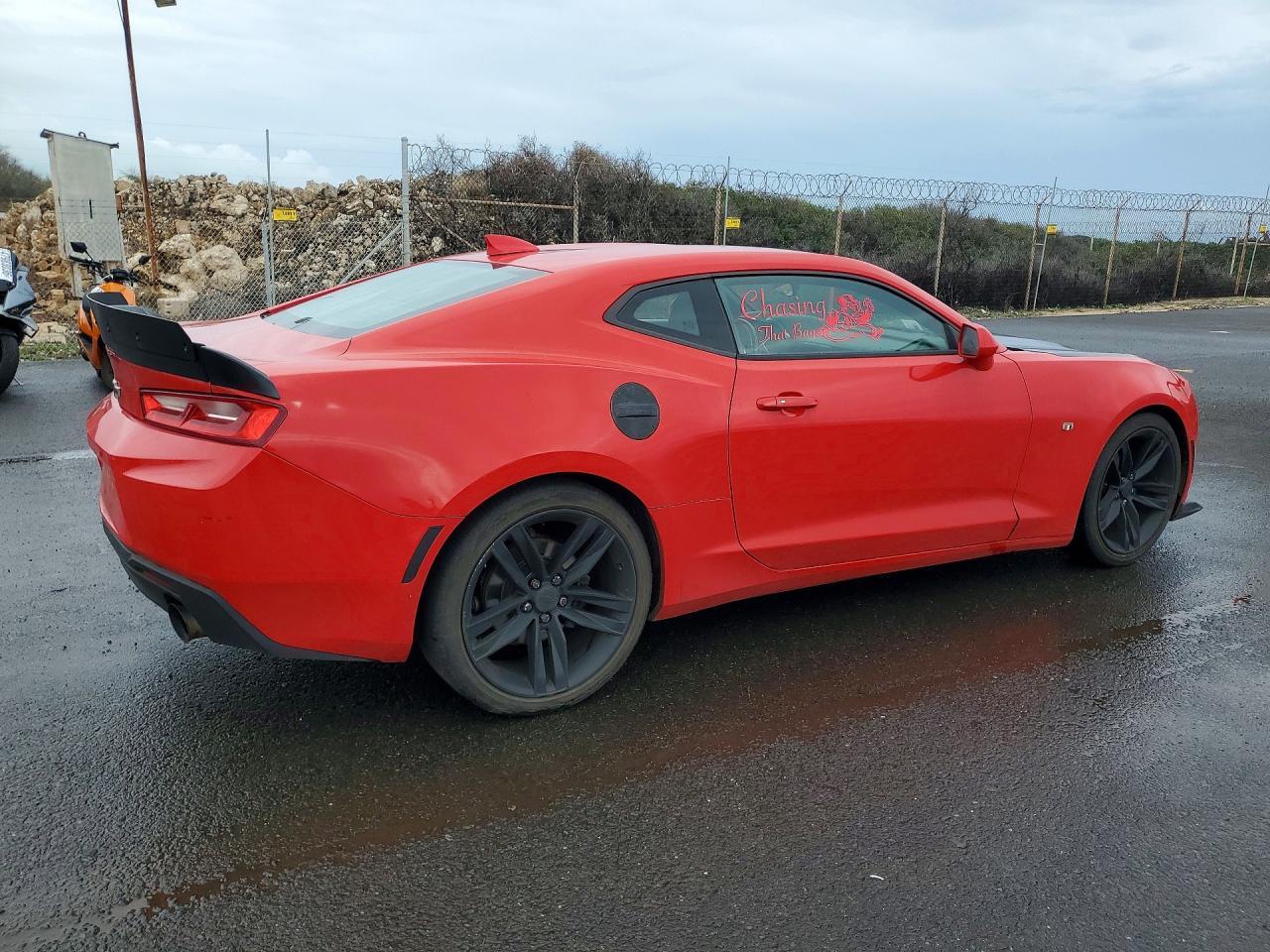 2018 Chevrolet Camaro Lt - Image 3