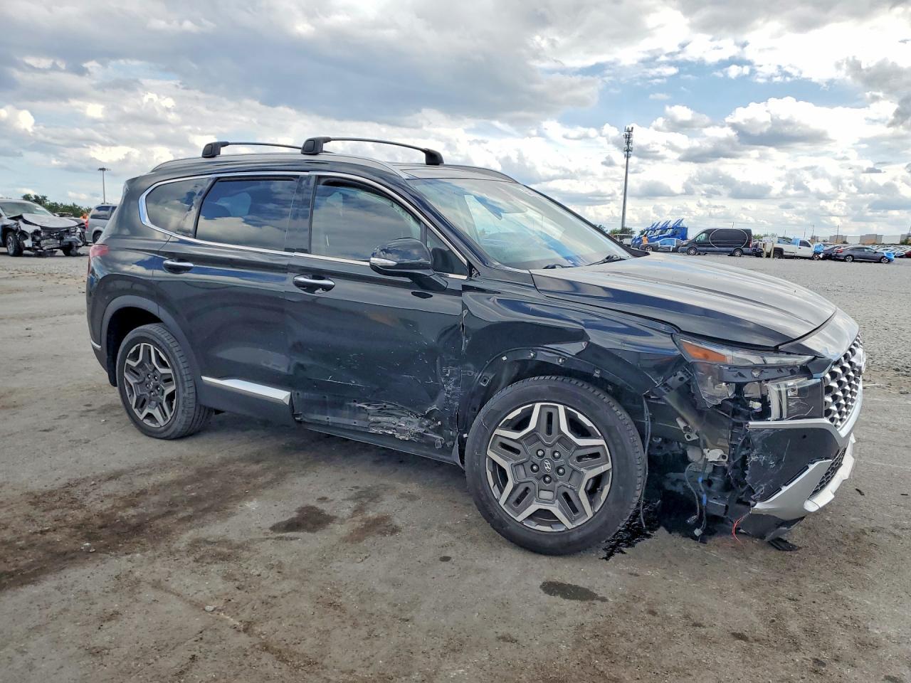 2021 Hyundai Santa Fe Limited - Фото 4