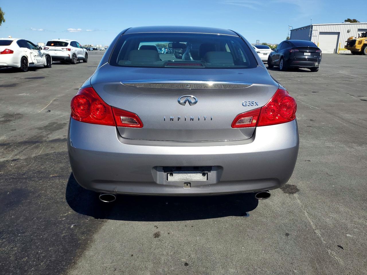 2007 Infiniti G35 X - Image 6