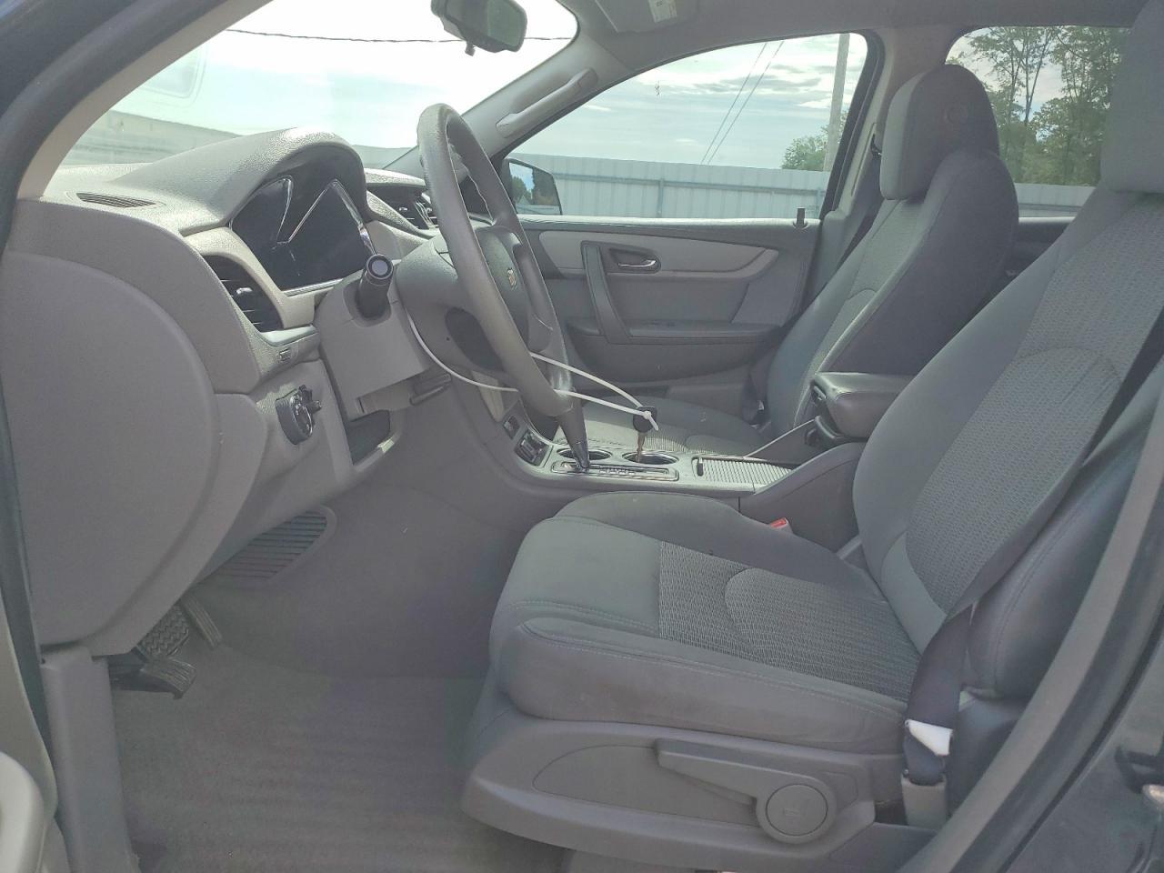 2016 Chevrolet Traverse Ls - Фото 7