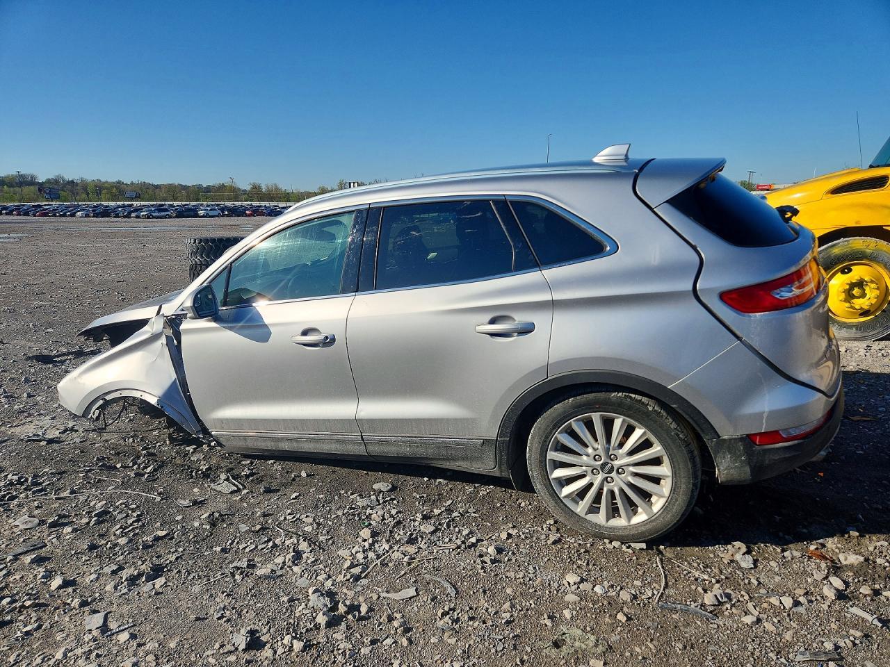 2019 Lincoln Mkc - Фото 2