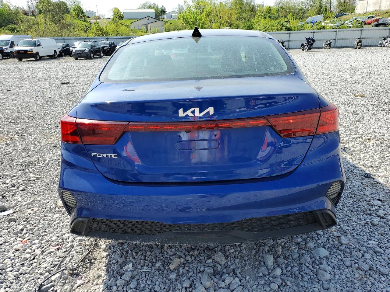 2023 Kia Forte Lxs - Фото 6