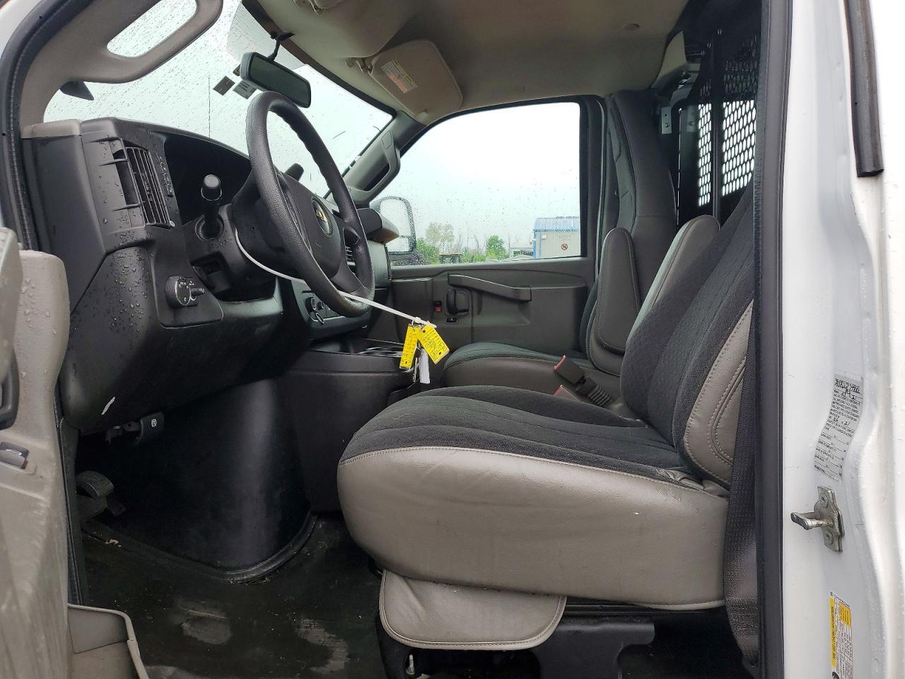 2021 Chevrolet Express G2500 - Image 7