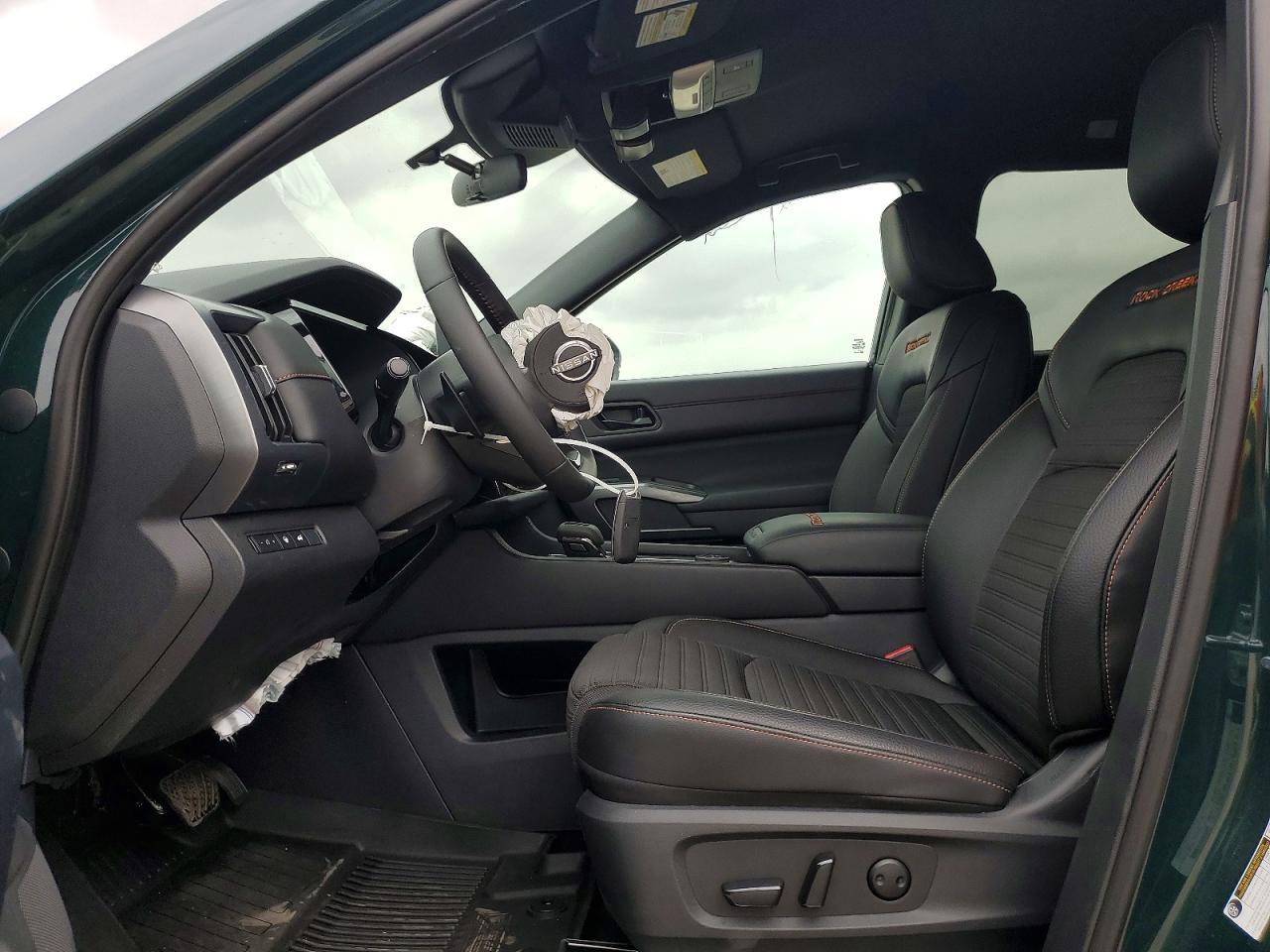 2025 Nissan Pathfinder Rock Creek - Фото 7