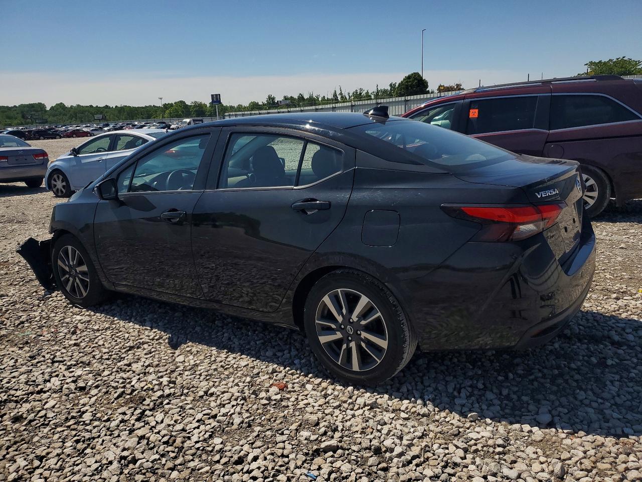 2021 Nissan Versa Sv - Фото 2