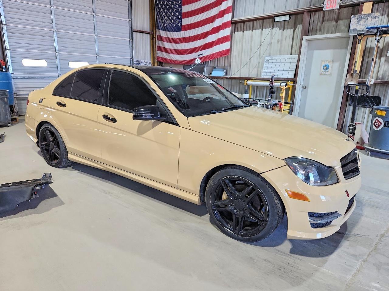 2013 Mercedes-Benz C 250 - Image 4