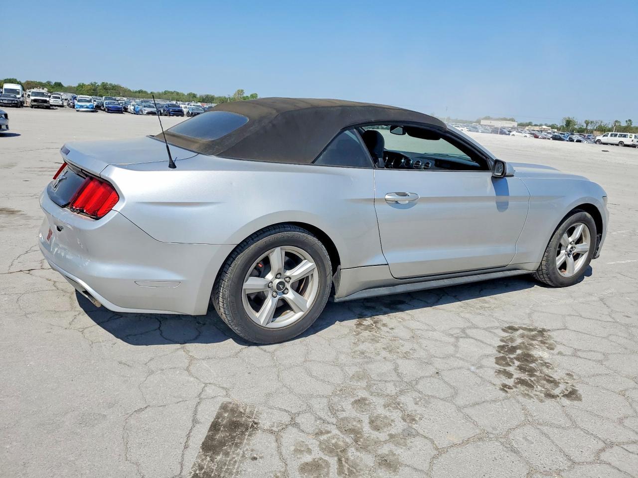 2016 Ford Mustang - Фото 3