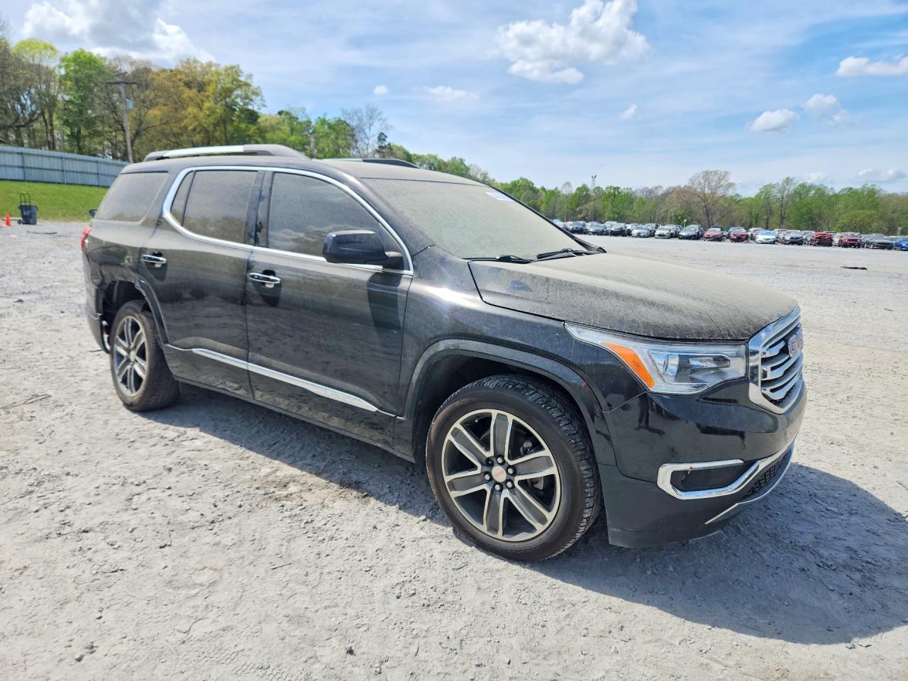 2019 GMC Acadia Denali - Image 4