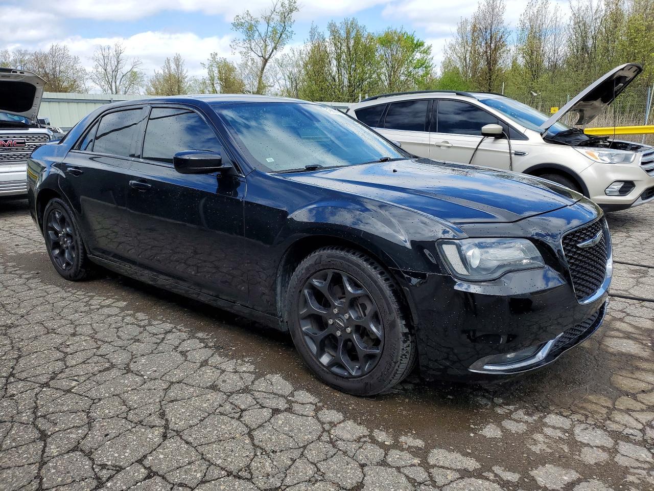 2020 Chrysler 300 S - Фото 4