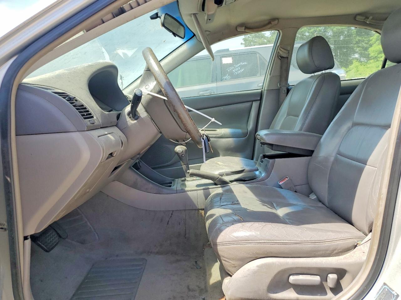 2003 Toyota Camry Le - Image 7