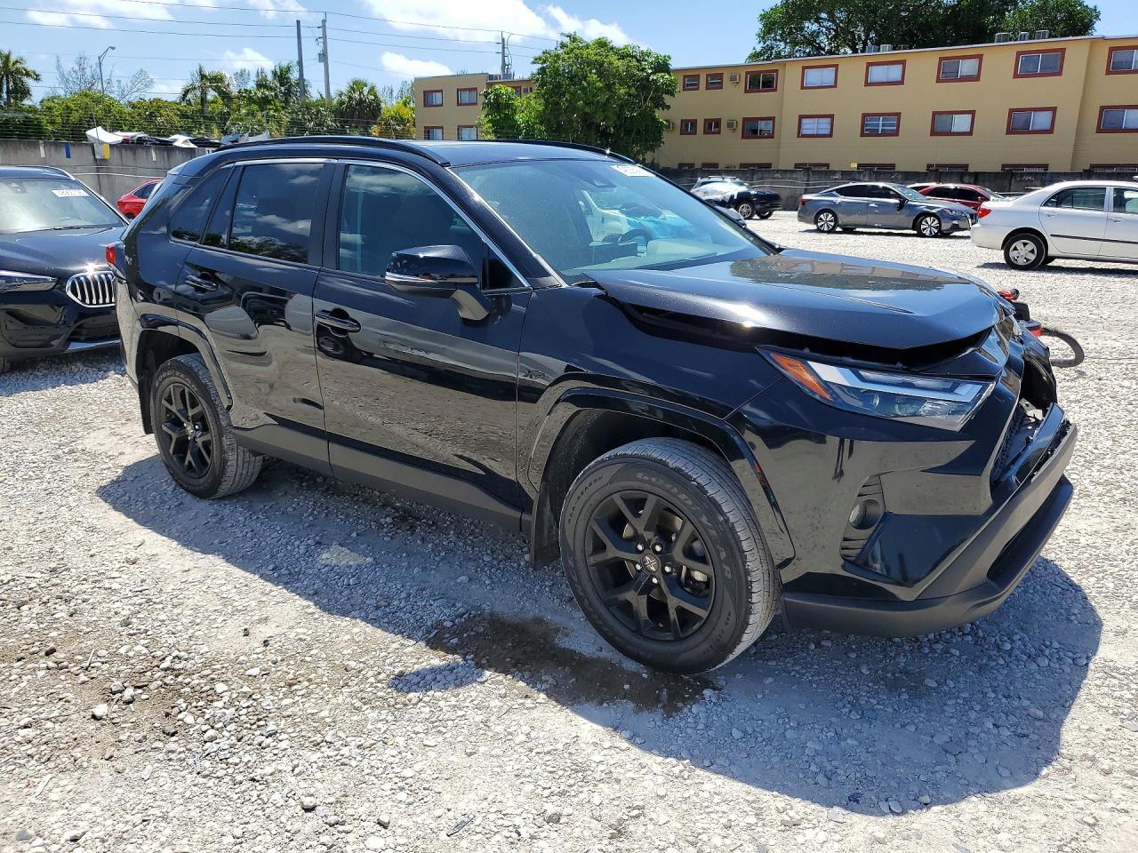 2024 Toyota Rav4 Xle - Image 4