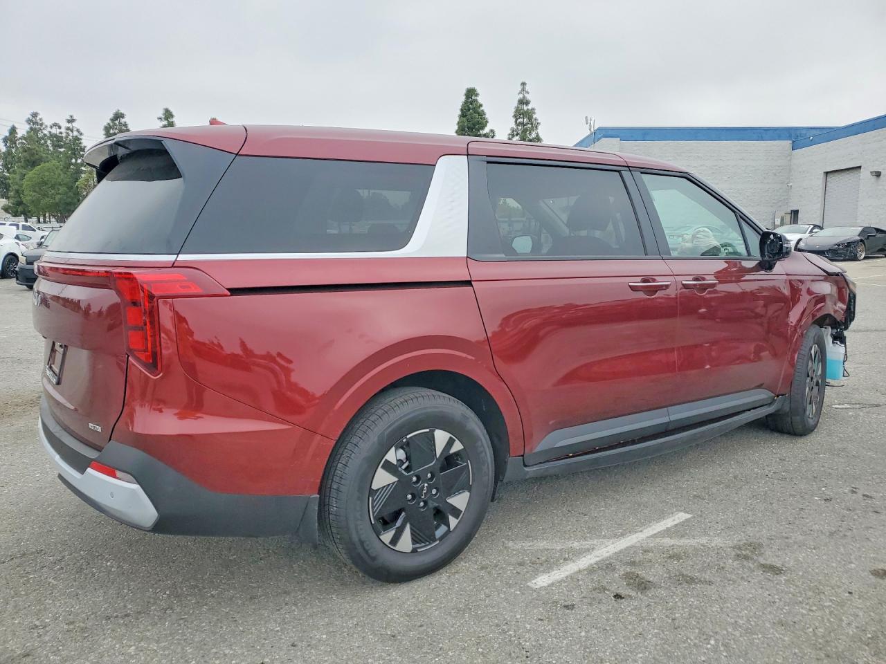 2026 Kia Carnival Lxs - Фото 3