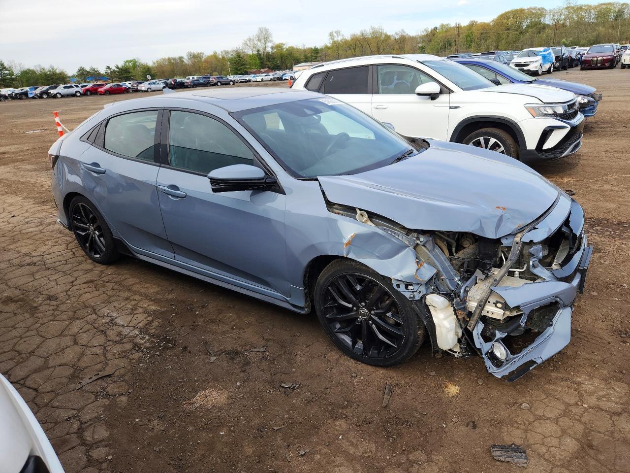 2021 Honda Civic Sport Touring - Фото 4