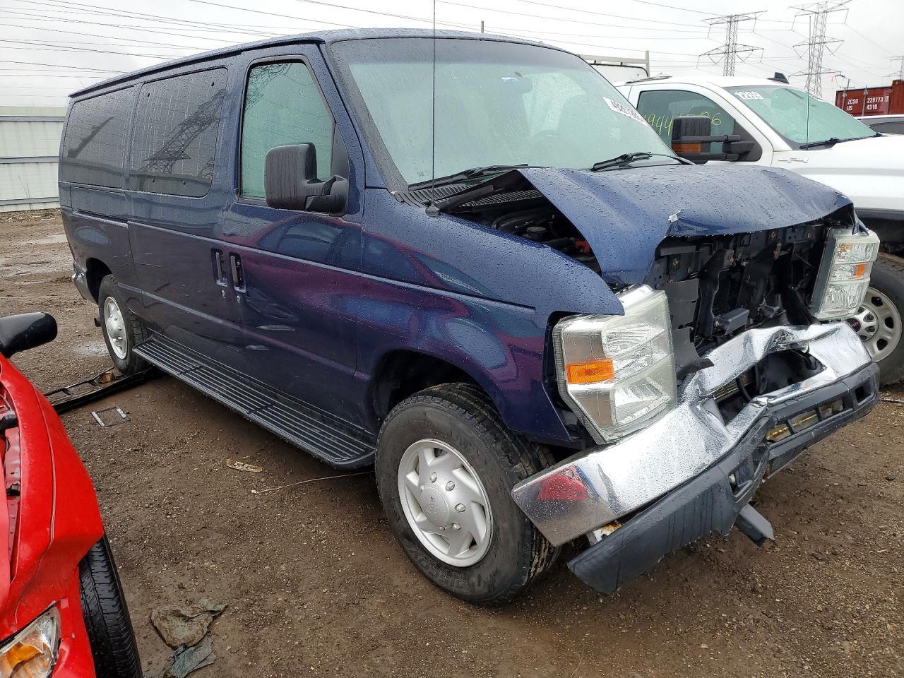 2009 Ford Econoline E150 Wagon - Фото 4