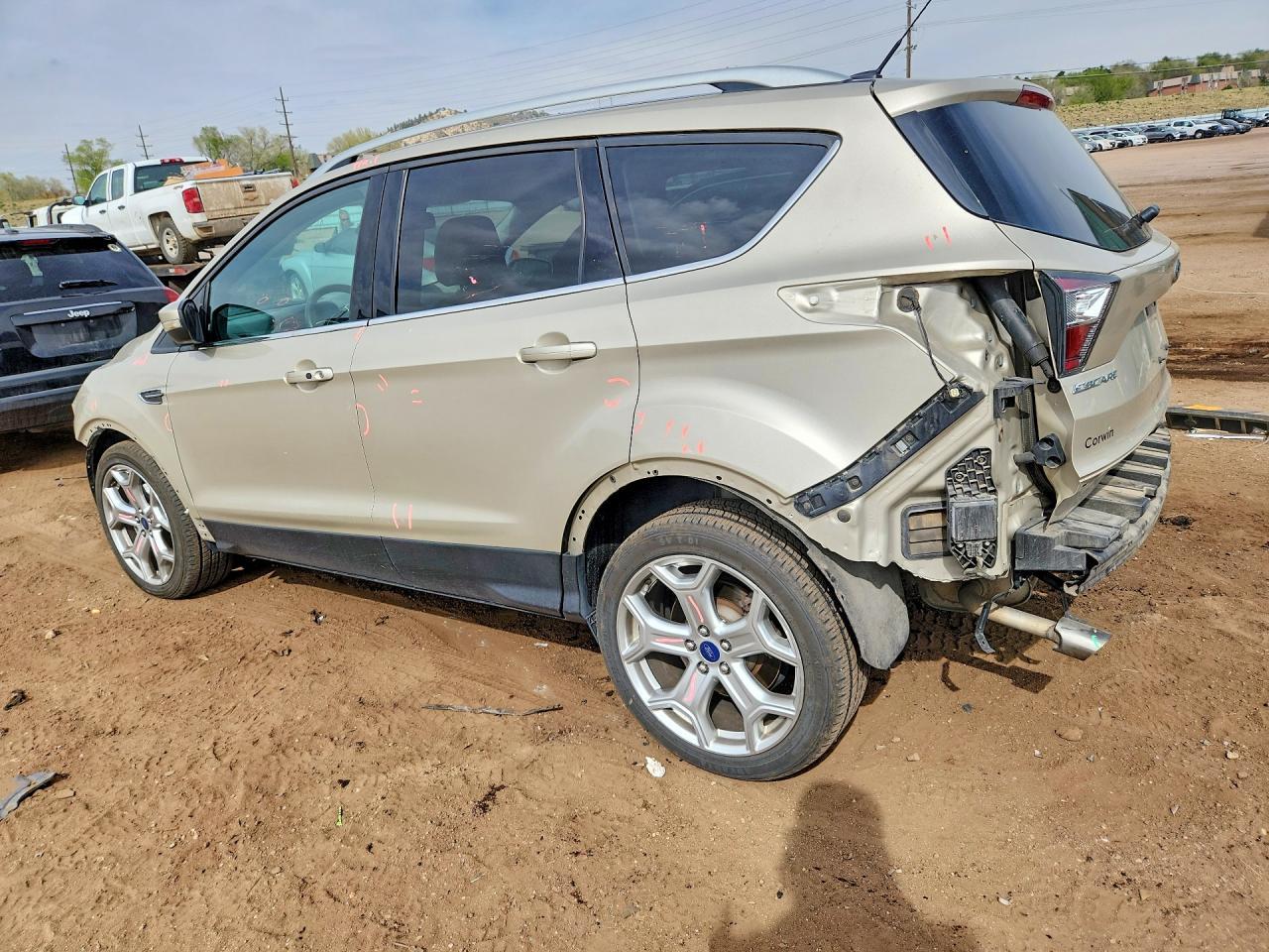 2017 Ford Escape Titanium - Фото 2