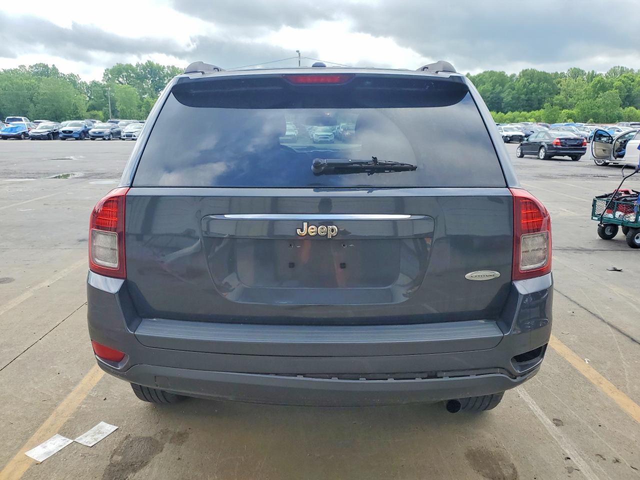 2016 Jeep Compass Latitude - Фото 6