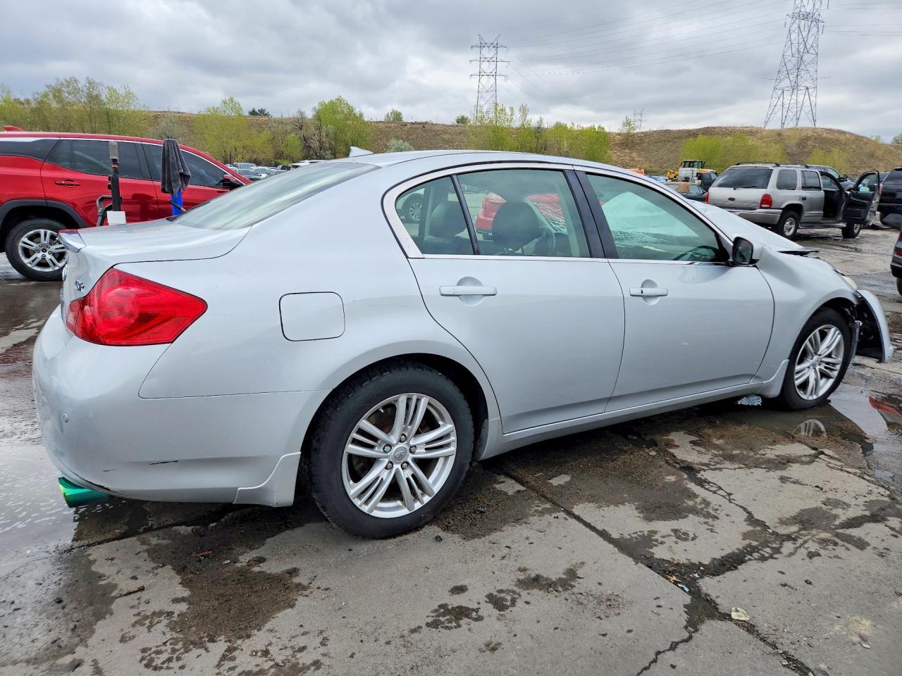 2013 Infiniti G37 Sedan X - Фото 3