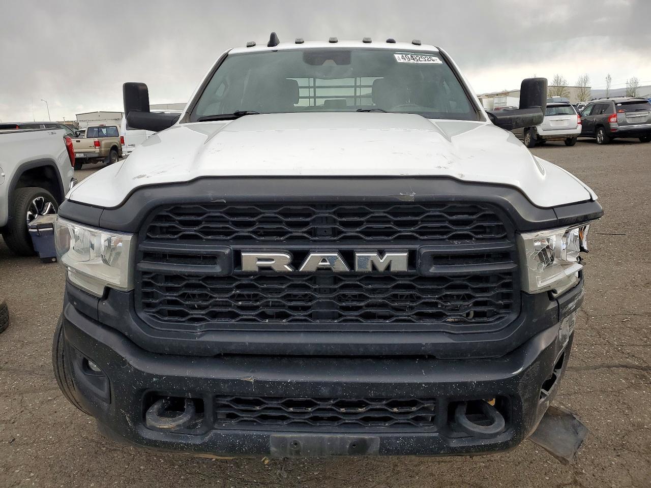2022 Ram 4500 Flatbed Truck - Image 5