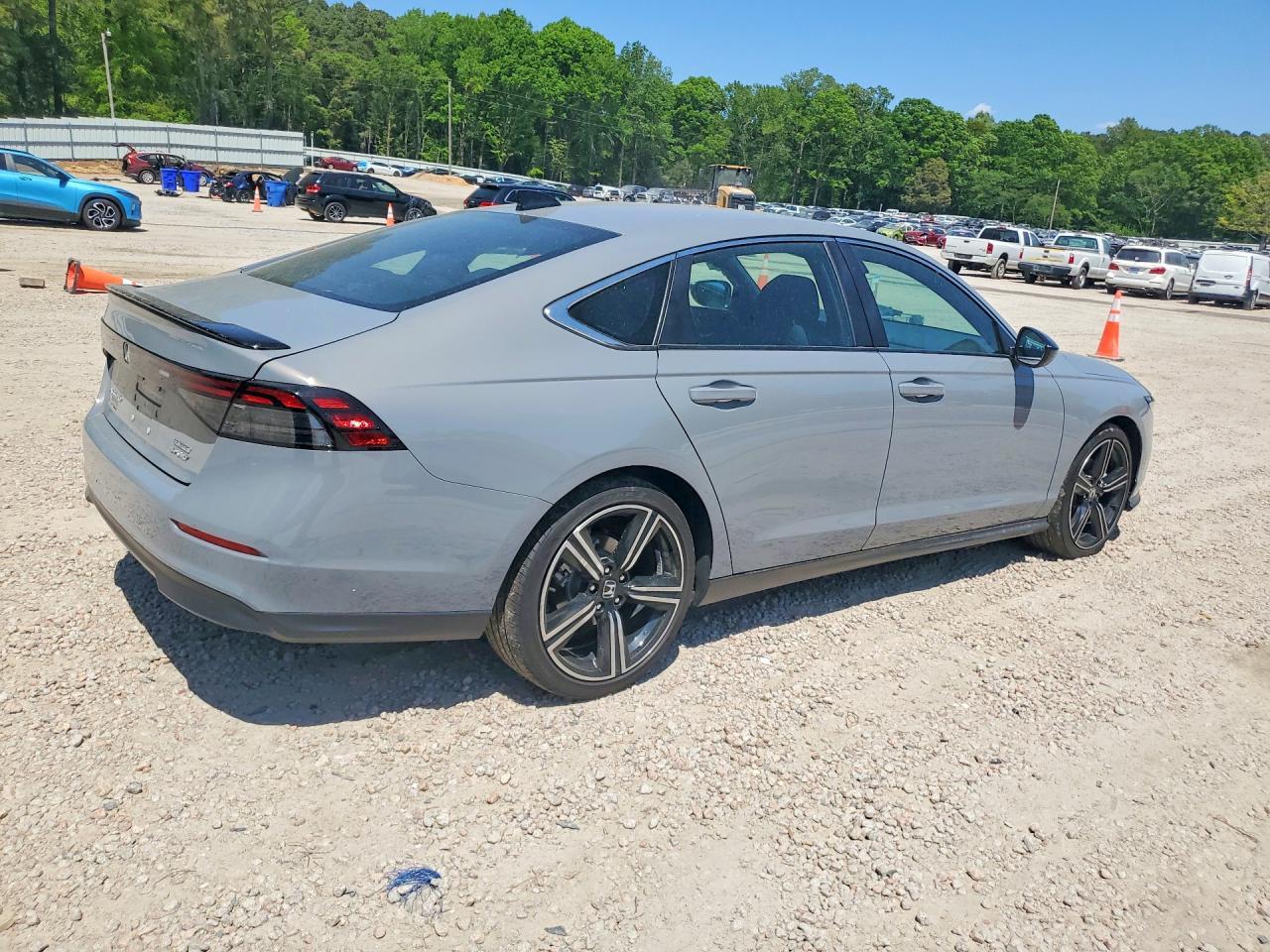 2025 Honda Accord Hybrid Sport - Фото 3
