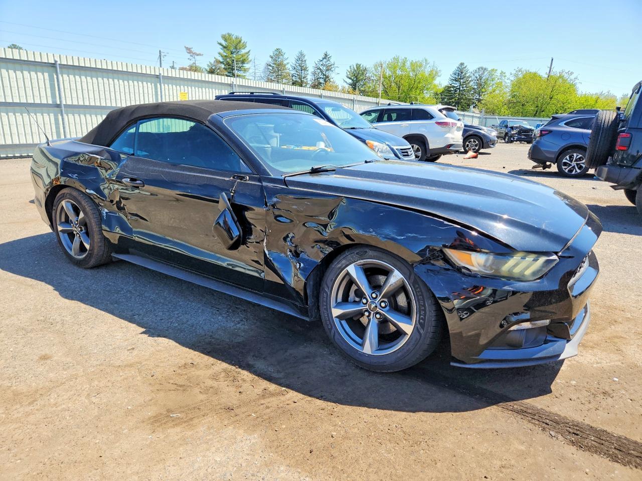 2015 Ford Mustang - Фото 4