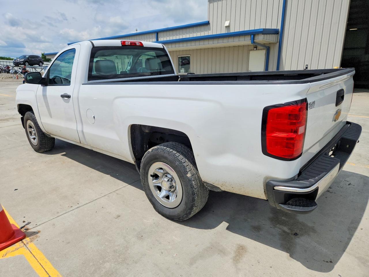2014 Chevrolet Silverado C1500 - Фото 2