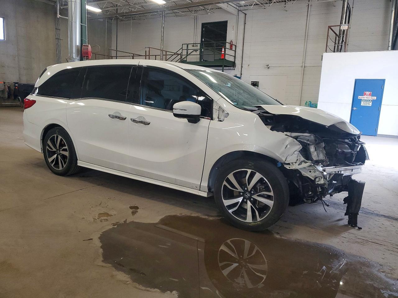 2018 Honda Odyssey Elite - Фото 4