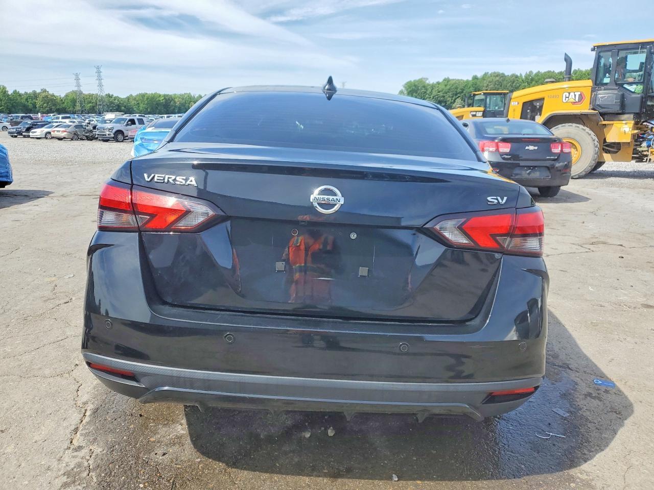 2020 Nissan Versa Sv - Фото 6