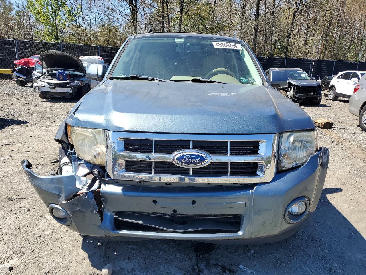 2012 Ford Escape Limited - Фото 5