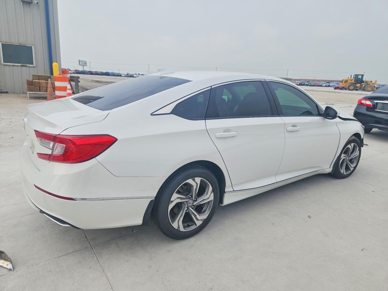2020 Honda Accord Ex - Фото 3