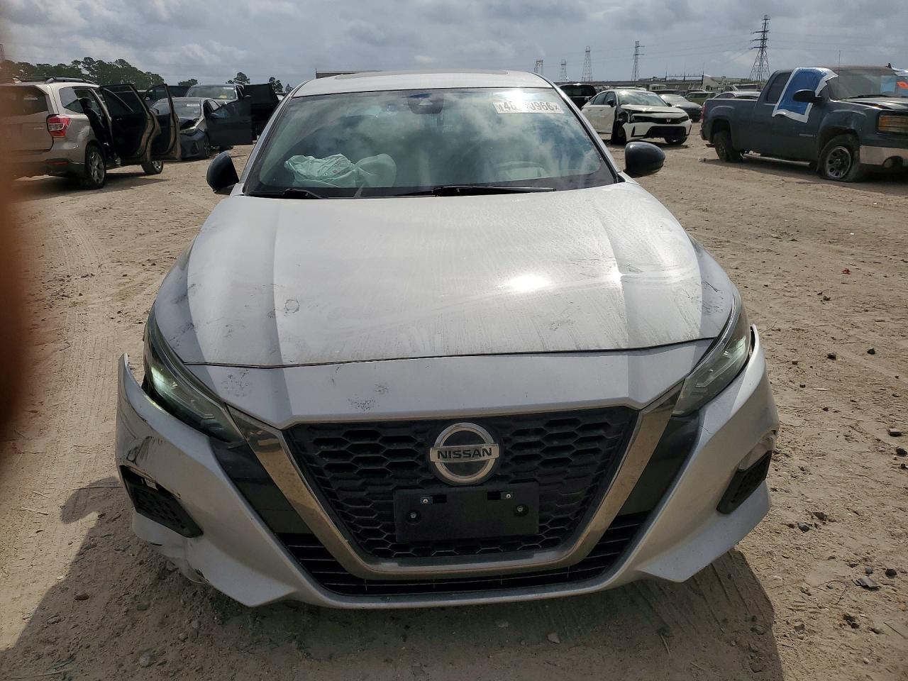 2021 Nissan Altima 2.5 Sr - Image 5
