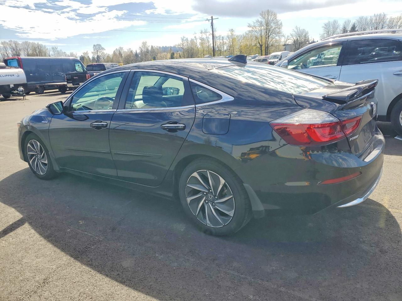 2020 Honda Insight Touring - Image 2